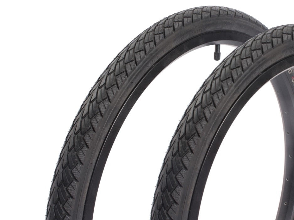 Kujo One 0 One Hybrid Tire 24''x1.75 Wire Clincher 27TPI Black